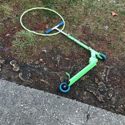 A Nice Scooter, And An Hula Hoop, They Both In Good Condition (NO SHIPPING)