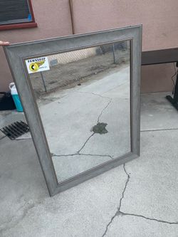 Louis philipe mirror grey
