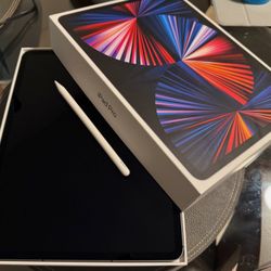 M1 12.9”  iPad Pro w/2TB WiFi-edition