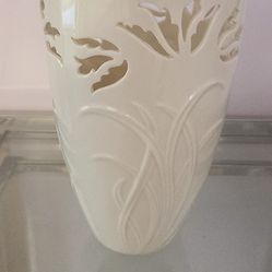 Lenox Westbury Vase