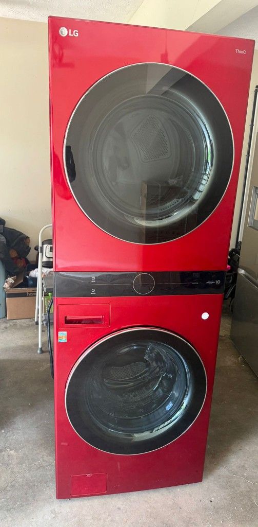 Washer And Dryer LG Tower Center