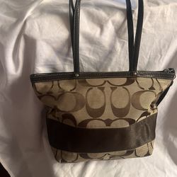 Coach Signature Tote Bag