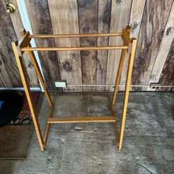 Wooden Rack 