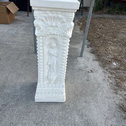 Vintage Pedestal 