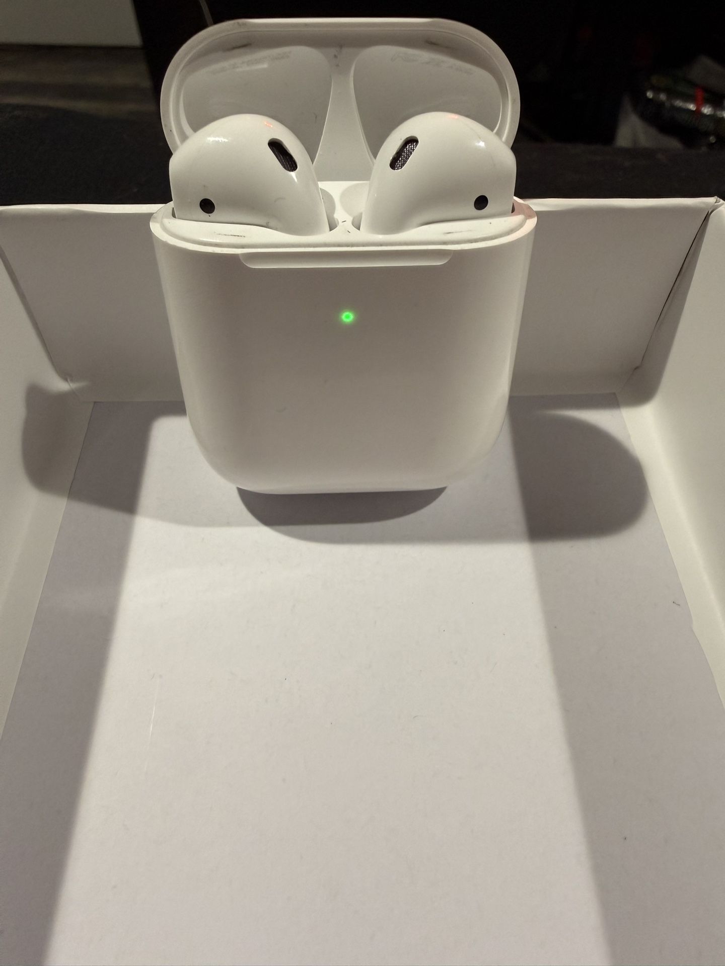 Apple Airpods 1 used