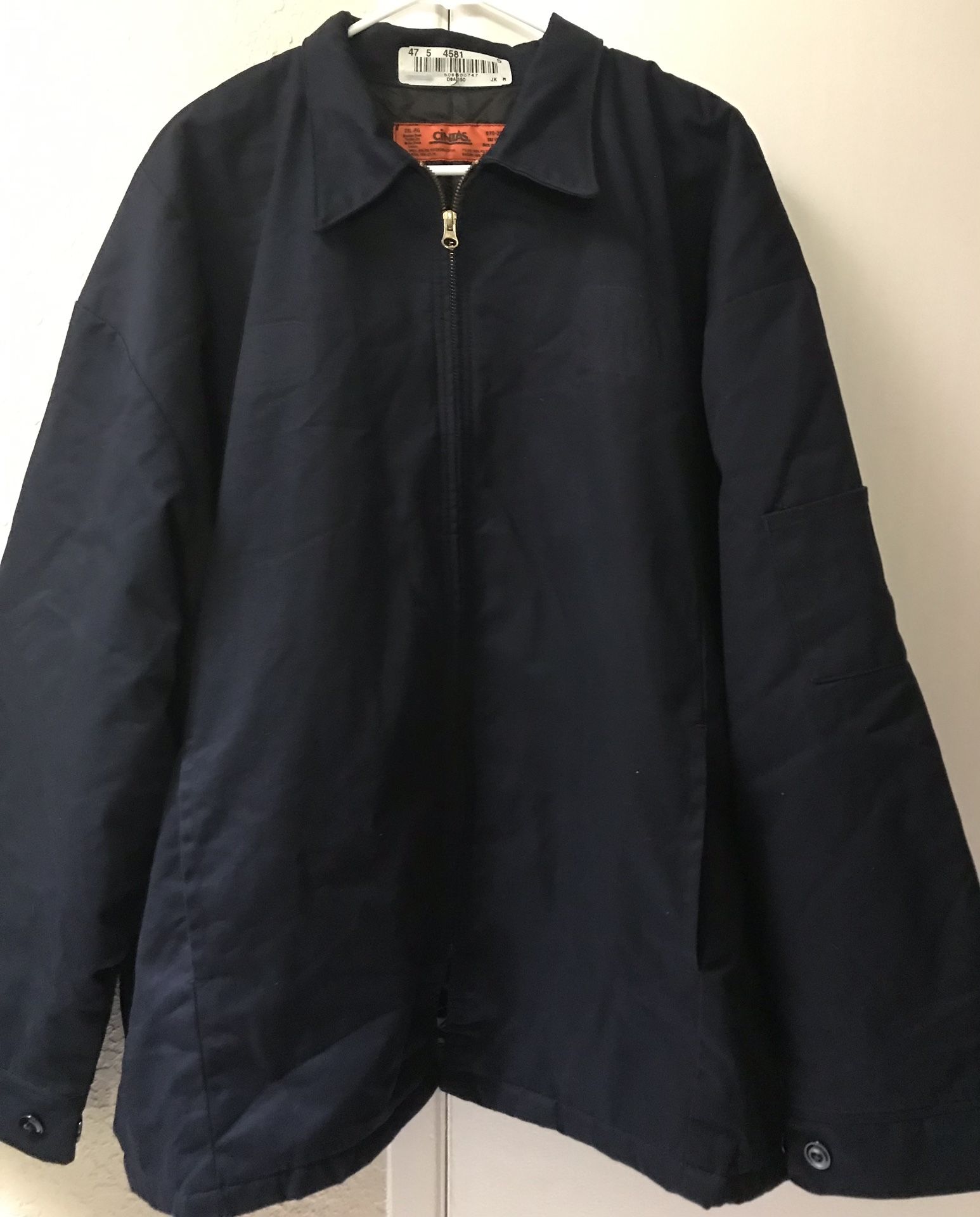 Brand New! Menโs CINTAS Insulated Eisenhower Work Jacket