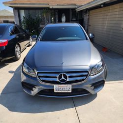 2018 Mercedes E300 Fully Loaded. Clean Title