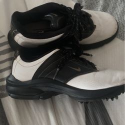 Nike Youth Golf Cleats (CASH PICKUP ONLY)