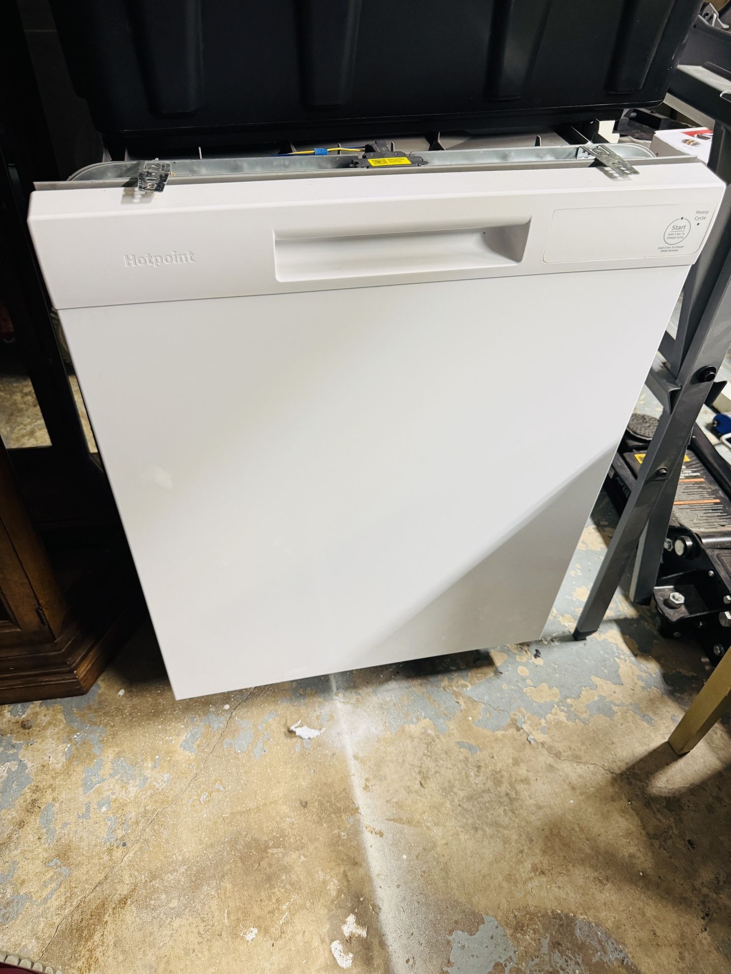 Hotpoint Dishwasher