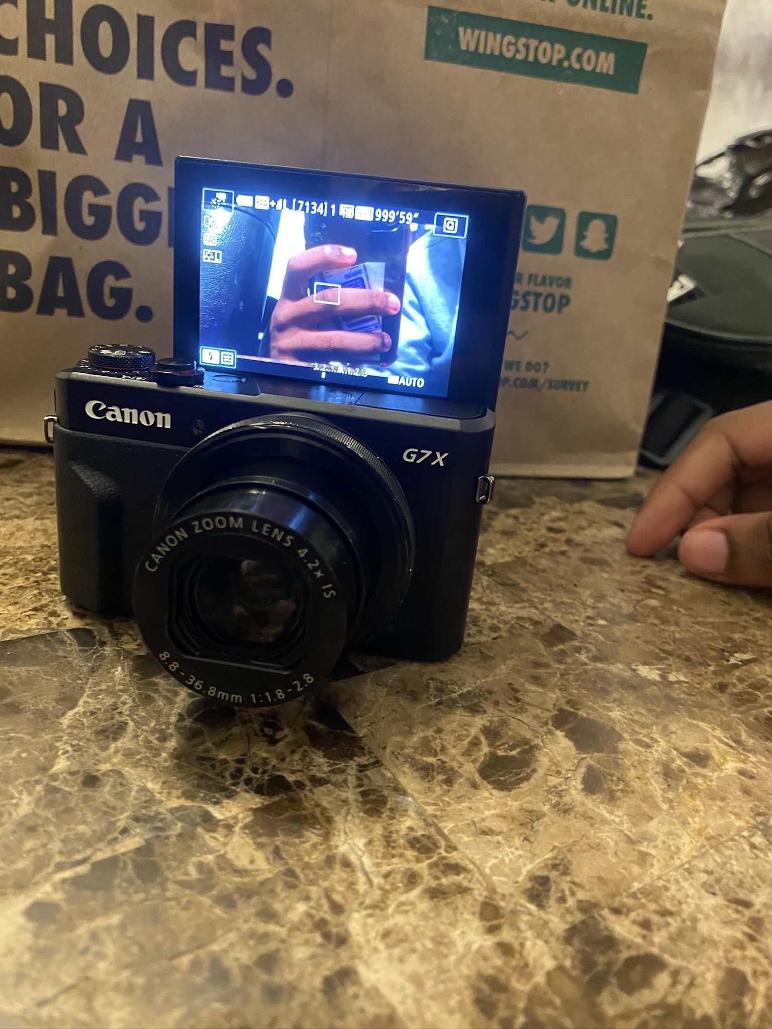 CANON G7x