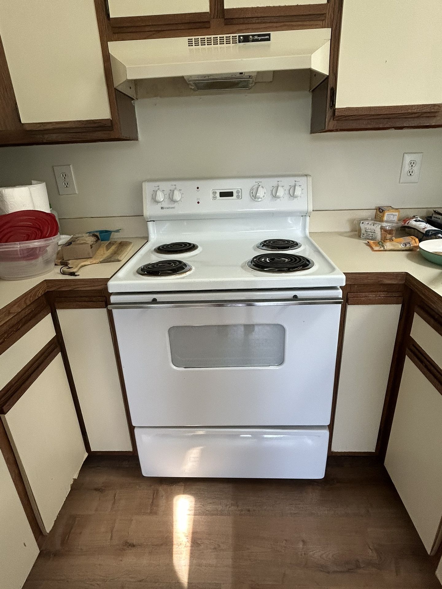 Electric Range 30”