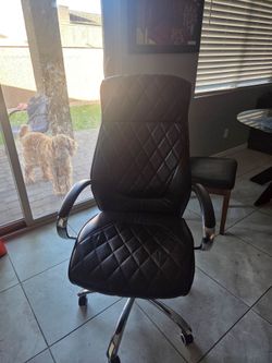 Desk chair. Best offer