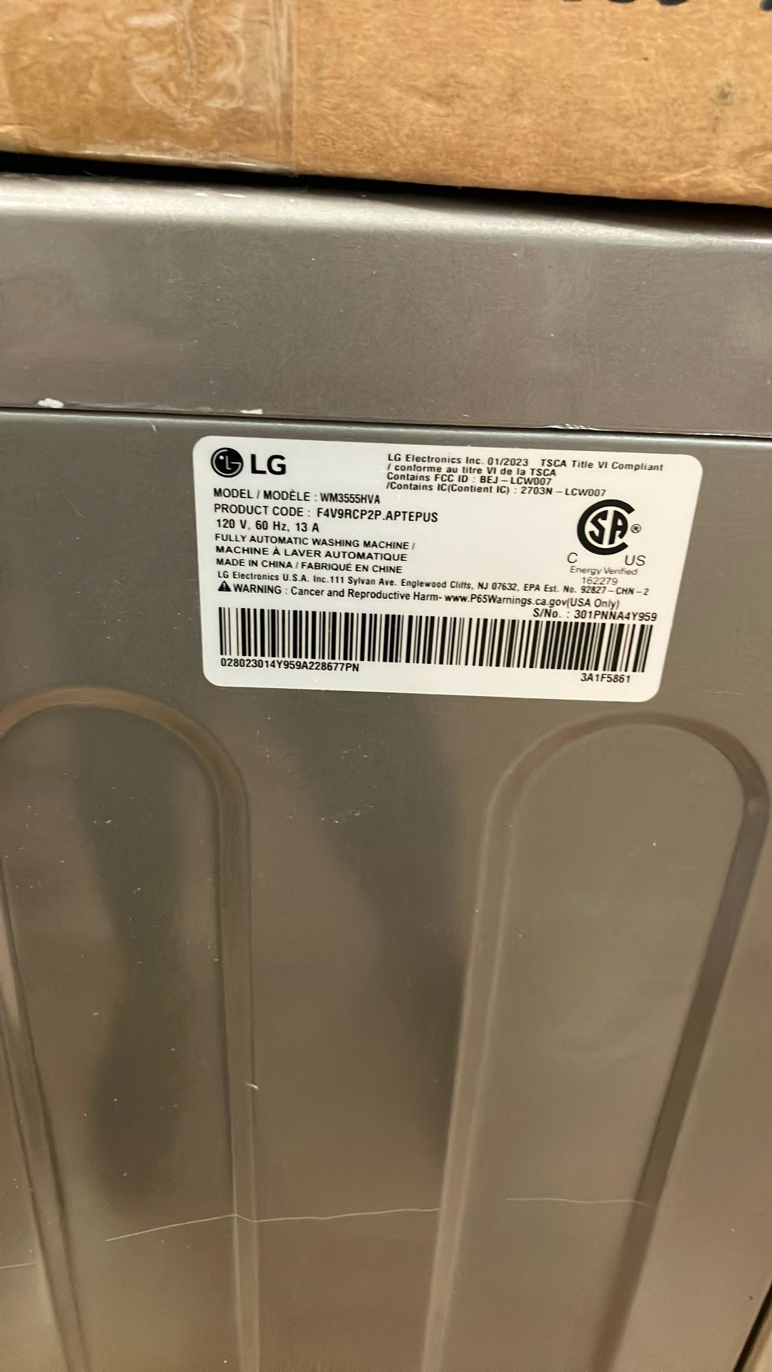 LG 24" Smart All-in-One Washer/Dryer Combo (Graphite Steel) - Like New!