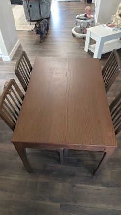 Dining Room Table and chairs