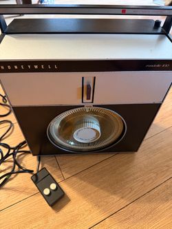 Honeywell Rondelle 100 Slide Projector