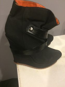 Size 8 Wedge Boots
