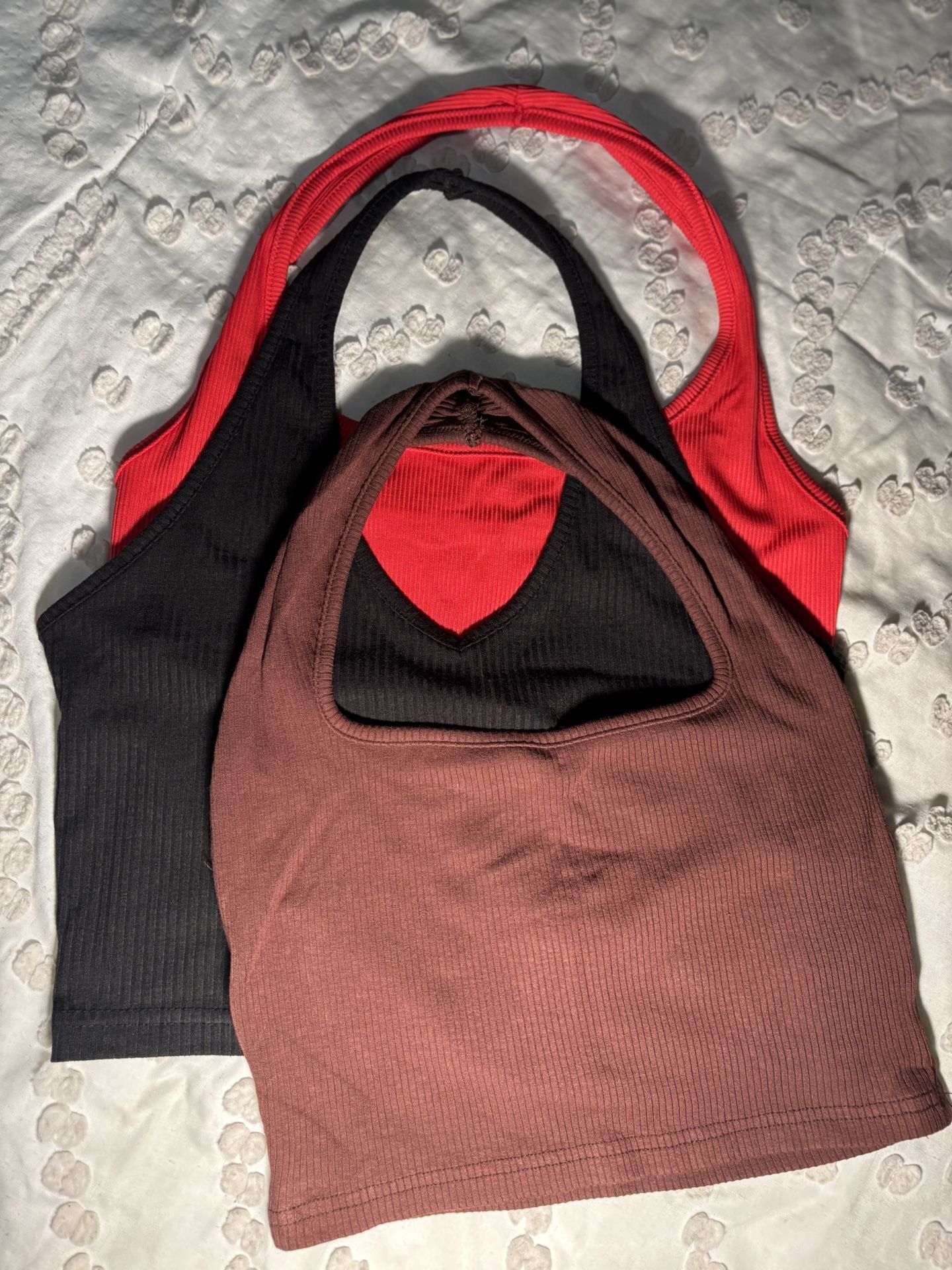 3 Halter Crop Top & 1 Should Crop Top