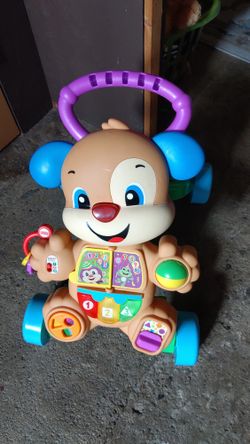 Fisher Price Smart Stages Walker 10$