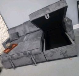 ✅️✅️Gray Convertible Sectional W/ Cup Holder & W/ USB Port✅️✅️