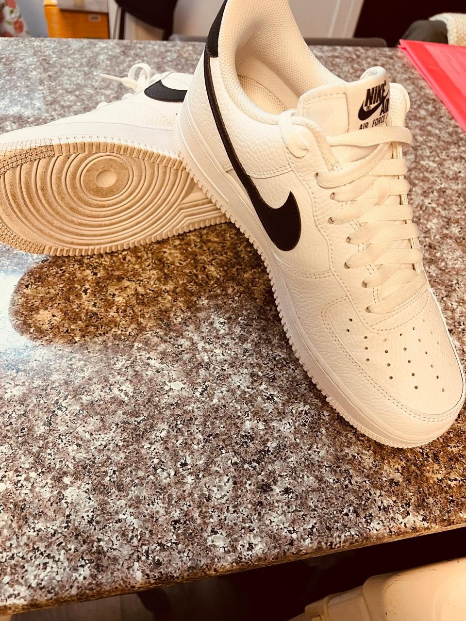 Size Pre owned Nike Air Force 1' 07 Low White Black Leather