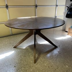 Round Kitchen Table