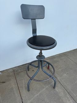 Metal Art School Stools
