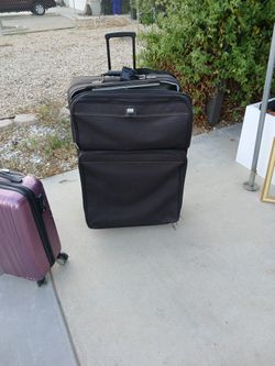 Large Suitcase 