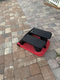 Air Climber It needs a new battery. It can be used even without a battery.