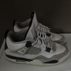 Jordan4 Military Black - Size 11.5 mens