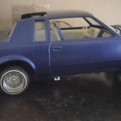 Model Car Regal On Hydraulics Front And Back