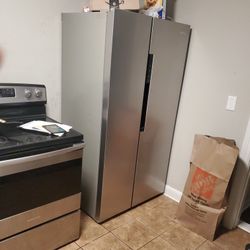 Moving SELL REFRIGERATOR 