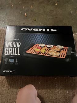 Electric indoor grill