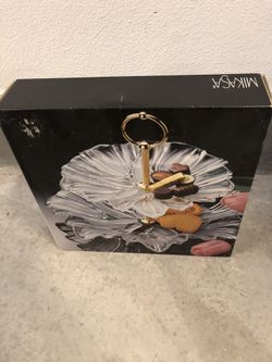 Mikasa 2-Tier Server