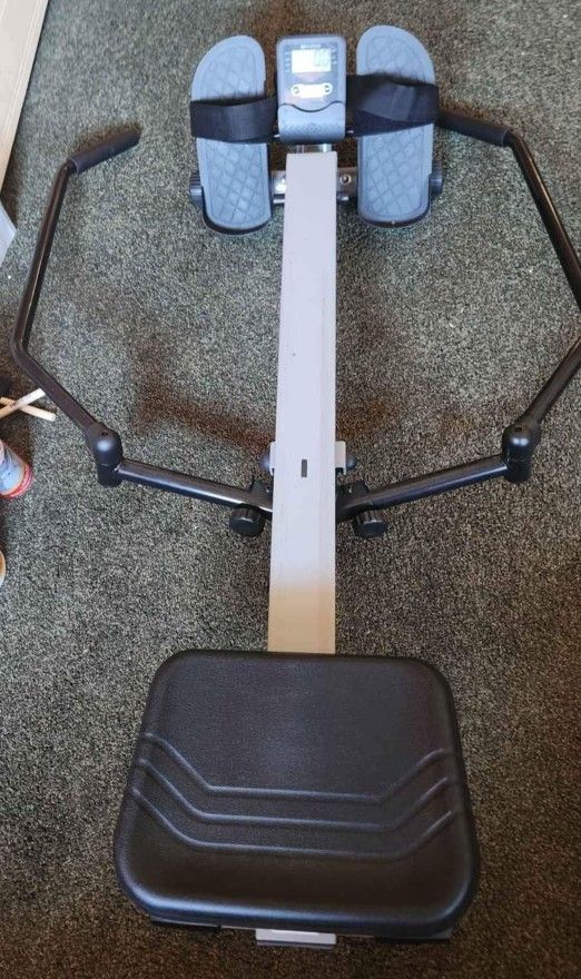 Marnur Rowing Machine
