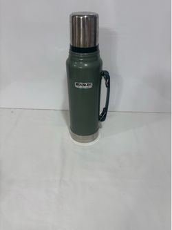 STANLEY BRAND NEW HERITAGE CLASSIC COFFEE CONTAINER. $50.00