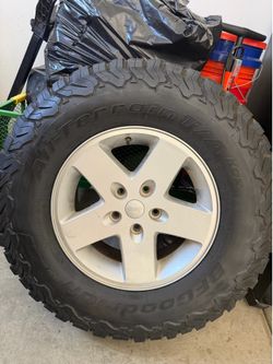 Jeep wheel rim
