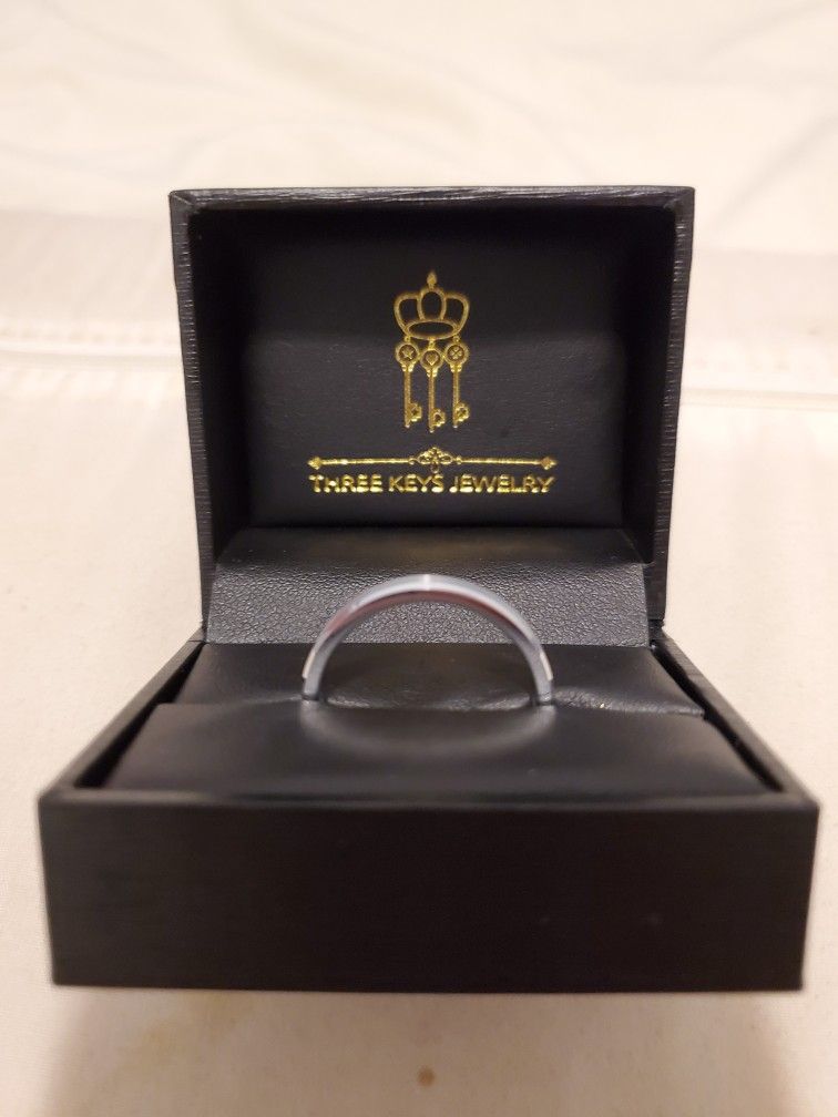 Three Keys Tungsten Ring (Size 11.5)