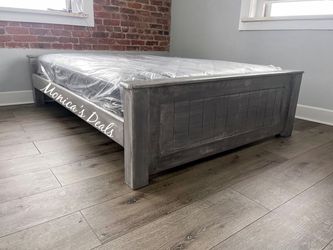 Full Solid Wood Bed With Mattress $420