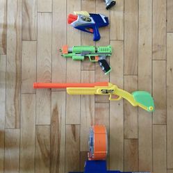 NERF GUNS!
