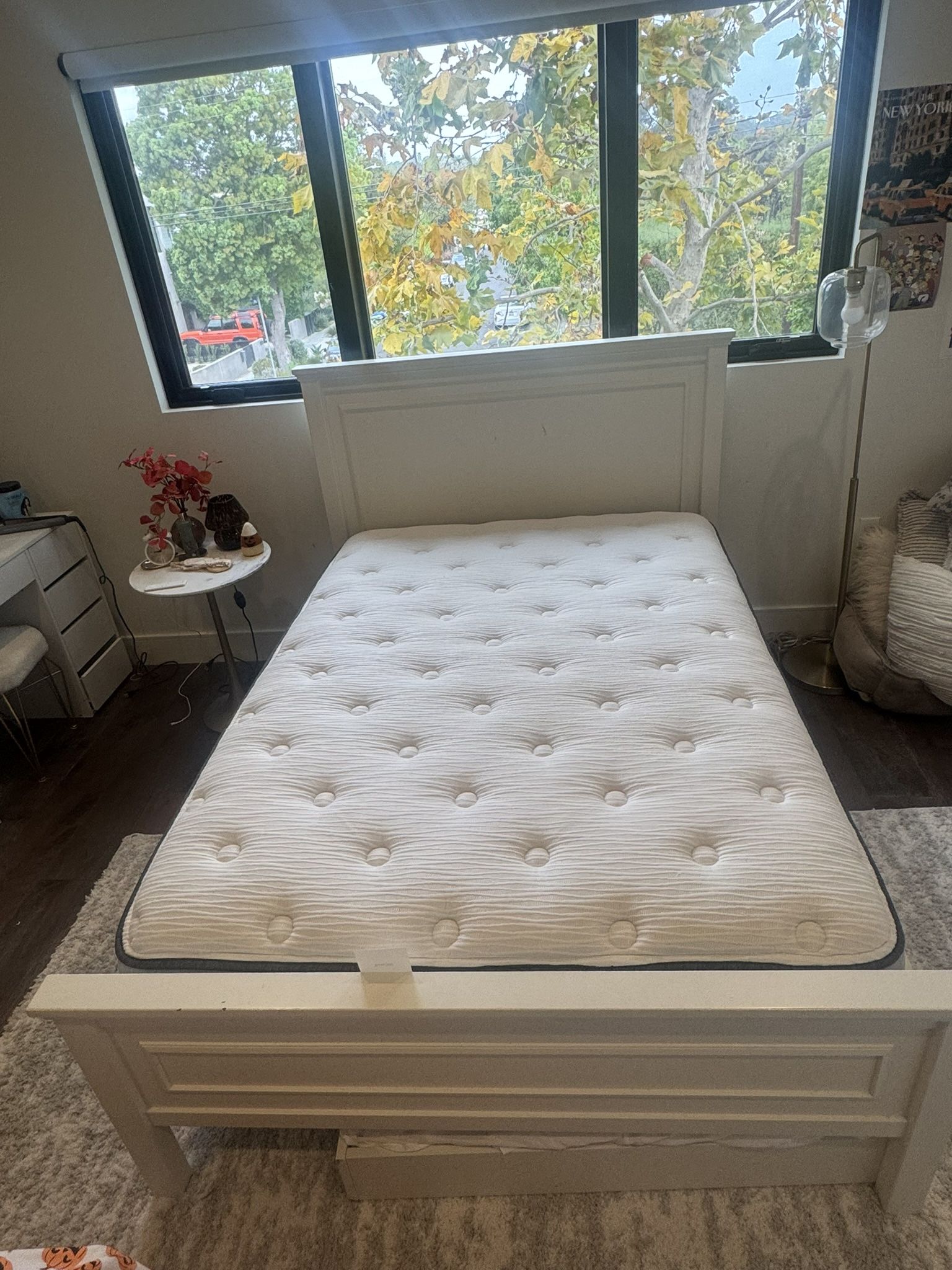 Pottery Barn Kids Fillmore Full Bed & Trundle