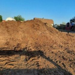  Fresh Compost Goat Manure