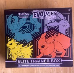Evolving Skies Elite Trainer Box 