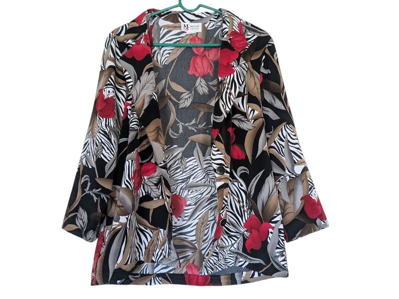 MAGGIE SWEET Flower Printed Size Medium Blazer