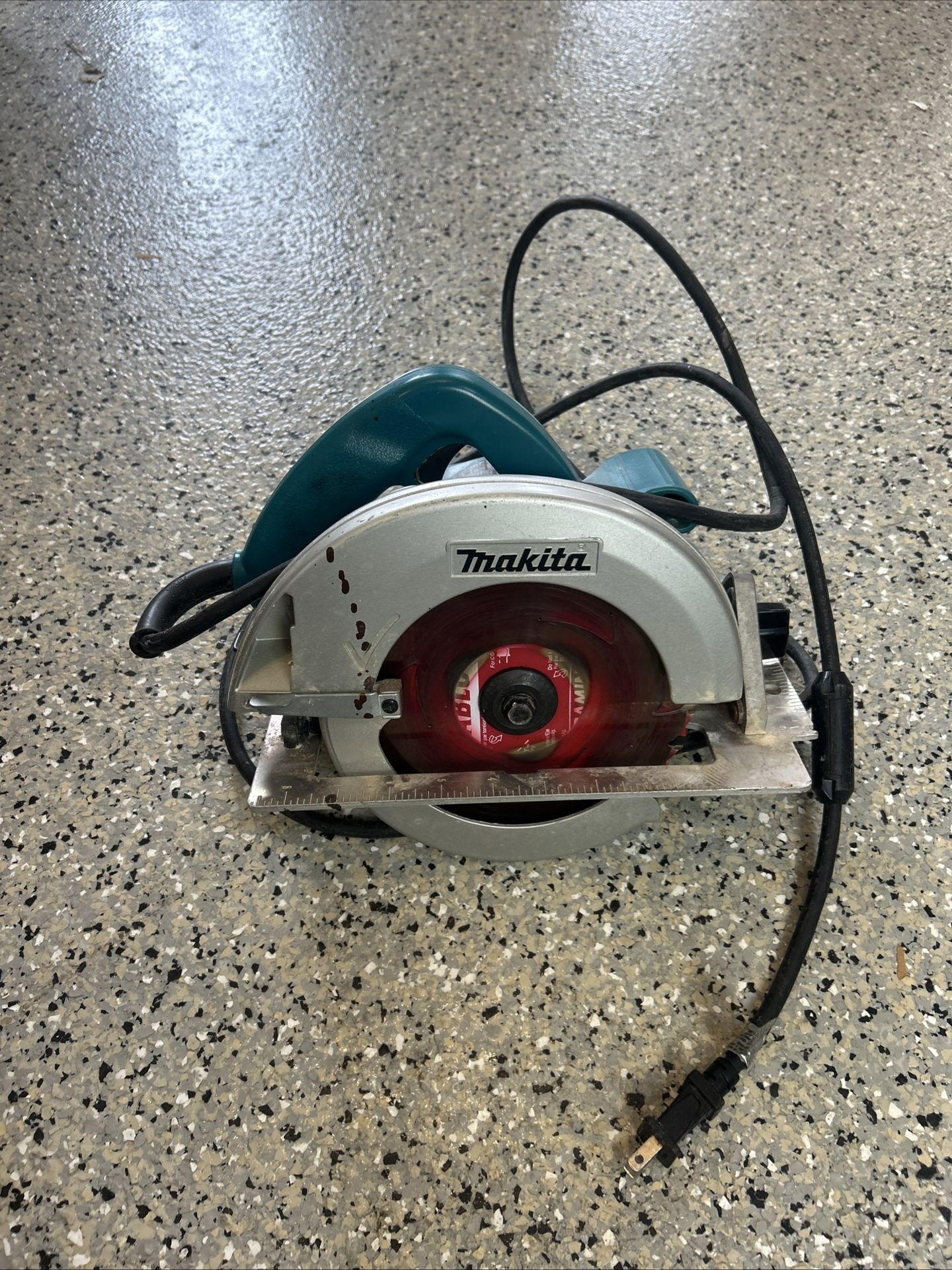 Makita 7 1/4 “ Circular Saw 