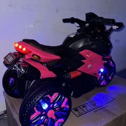 🔥Hottest Ride on kids Bike 3 wheel 12V 🔥
