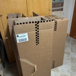 HOT WHEELS STORE DISPLAYS ! (Milwaukie,OR)