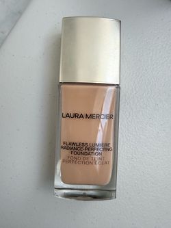 Laura Mercier Flawless Lumière Radiance-Perfecting Foundation