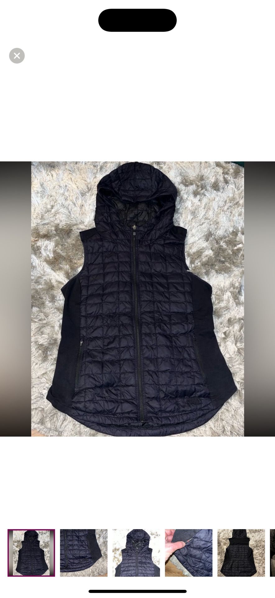 WOMENS LARGE NORTH FACE VEST BLACK HAS HOOD