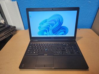 Dell Latitude 5590 i5-8250U - 16Gb RAM 256GB SSD Windows 11 Pro Black