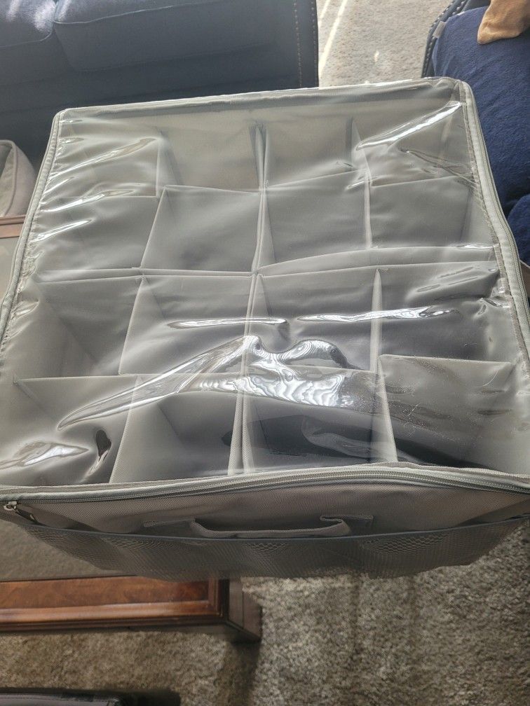 Zippered Shoe Organizer, Holds Up To 16 Pairs